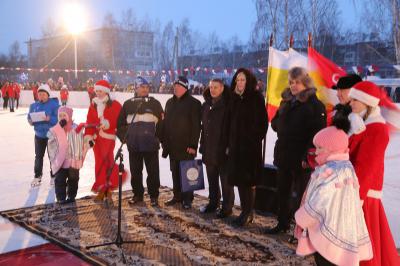 В Шилово появилась современная хоккейная площадка
